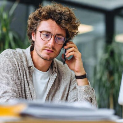 How to Call Out of Work: A Step-by-Step Guide to Doing It Professionally