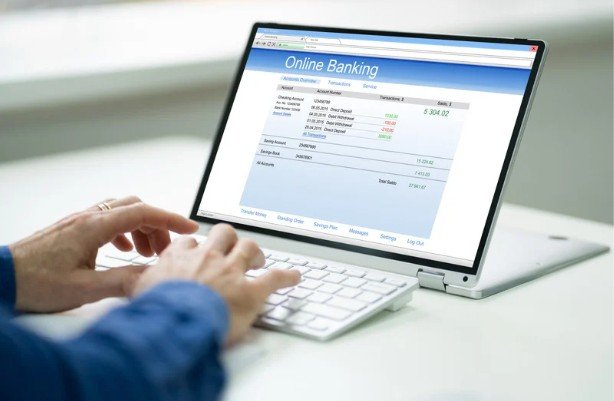 How to Choose the Right Business Bank Account for Your Company