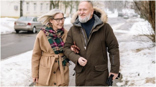 Should You Choose Snowy Retreats or Warm Escapes?