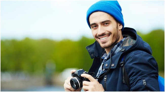 What Are the Best Tools for Travel Bloggers to Make Money?