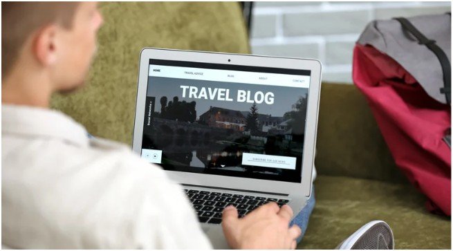 What Are the Best Tools for Travel Bloggers I Actually Use Daily?