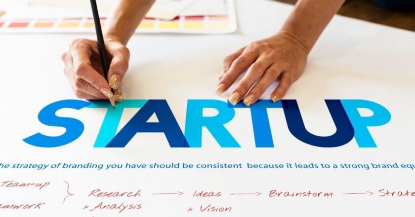 How Startups Build Unstoppable Pre-Launch Buzz